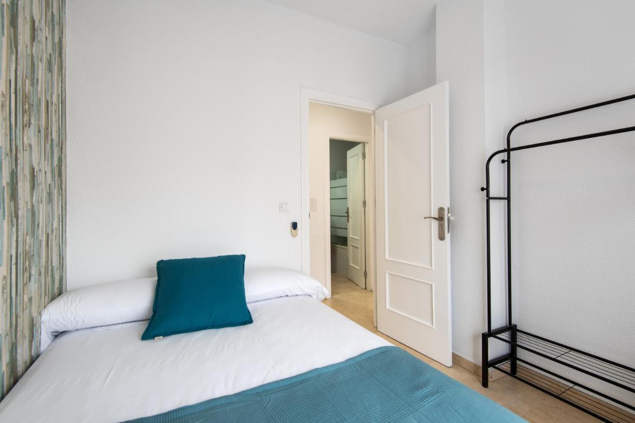 The 2Nd Corner: Central Apartment Ideal For Groups Malaga Luaran gambar
